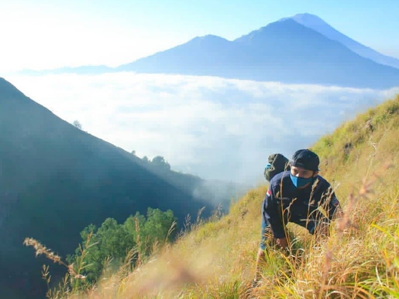 6 pantangan mendaki gunung batur bali