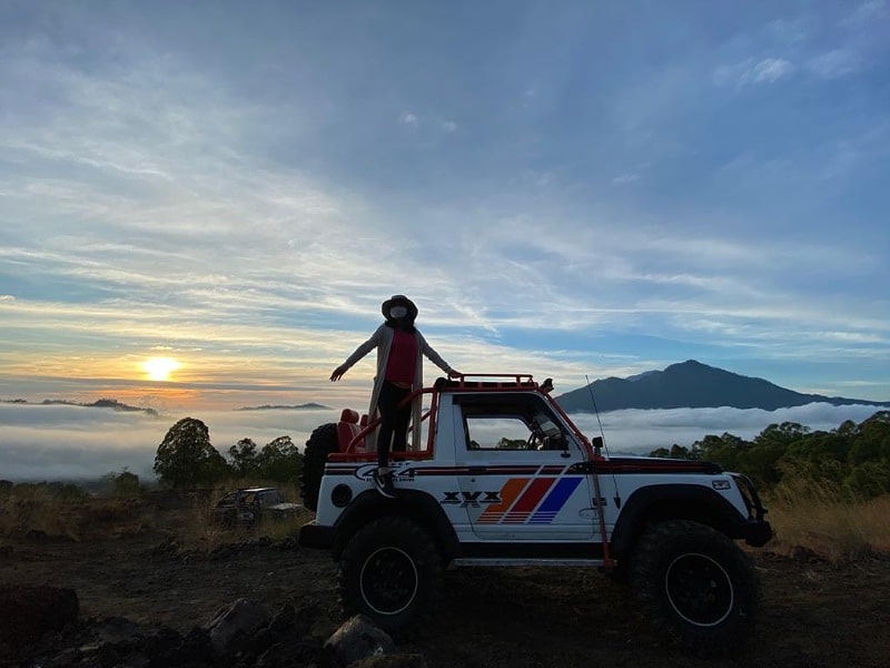 Paket sunrise jeep tur gunung batur