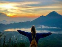 Paket Mendaki Gunung Batur Untuk Domestik