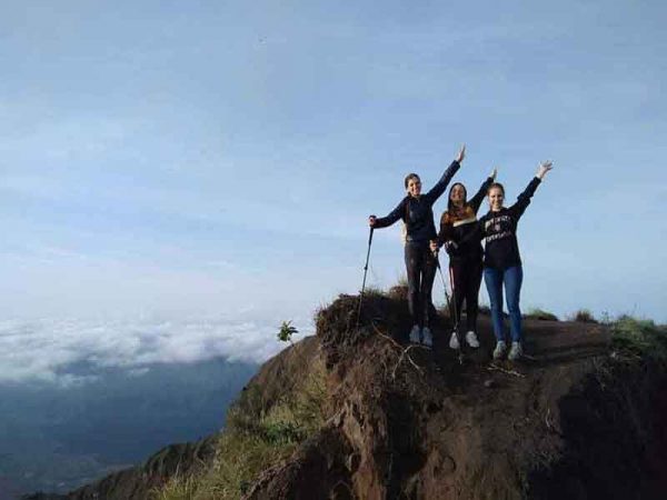 Paket Mendaki Gunung Batur Include Antar Jemput Hotel